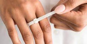 Apa Perbedaan Ukuran Cincin Pria dan Wanita? Yuk Kita Cari Tahu