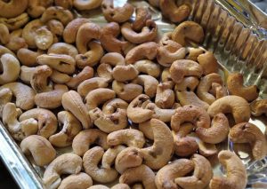 cara membuat kacang mete panggang