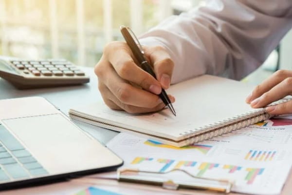 analisis sem pls, Jasa Pembuatan Skripsi, Jasa Pembuatan Tesis, jasa analisis data, Jasa Pembuatan Disertasi