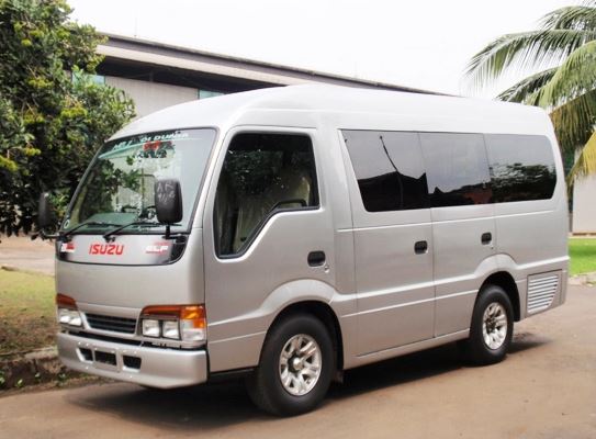 Apa Saja Fasilitas Sewa Mobil Elf